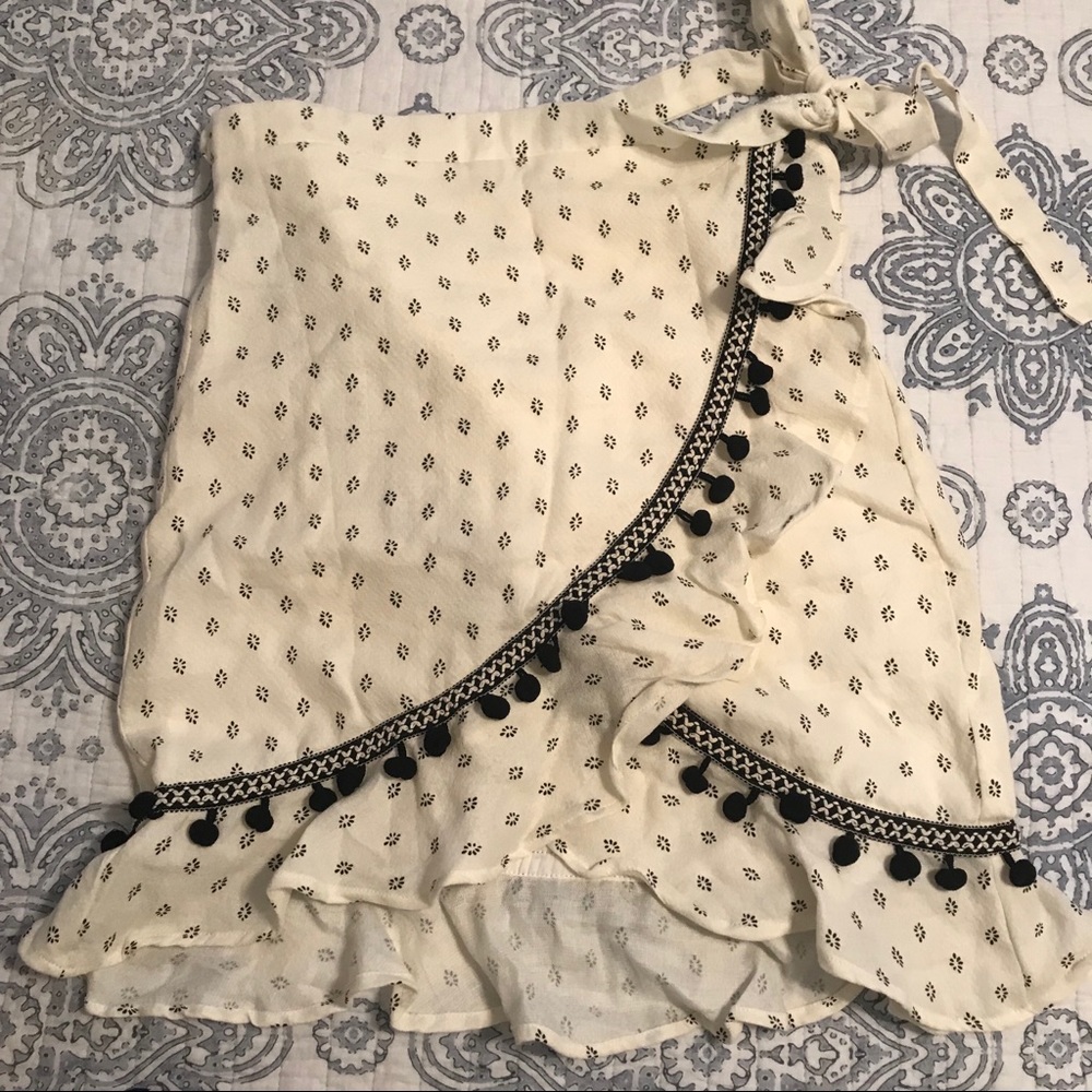 NWT Flirty MINK PINK skirt 🖤